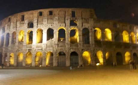 travel like a local rome coliseum