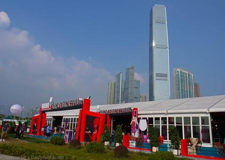 Spacious area for diners to indulge