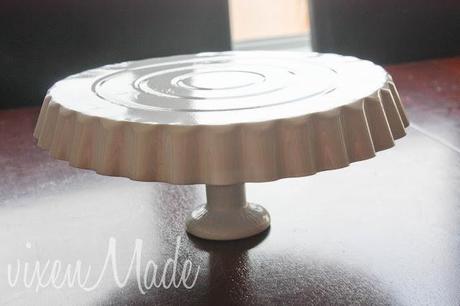 DIY Fluted Cake Plate