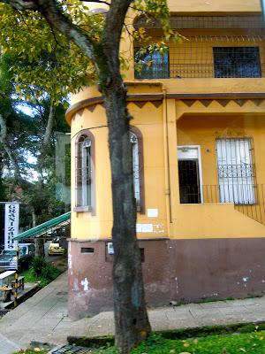 medellín by foot, bus, & metrocable