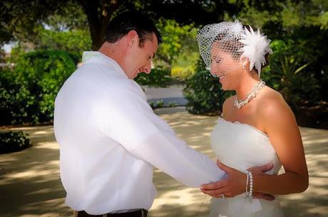 THE GROOM'S FIRST LOOK AT HIS LOVELY BRIDE