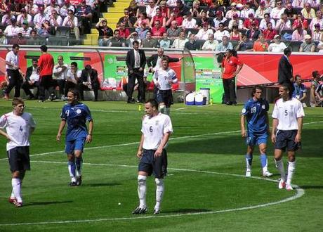 John Terry (6) and Rio Ferdinand (5) appear together for England vs Paraguay in 2006