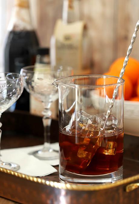 The Revolver – Bourbon and Coffee Liqueur Cocktail