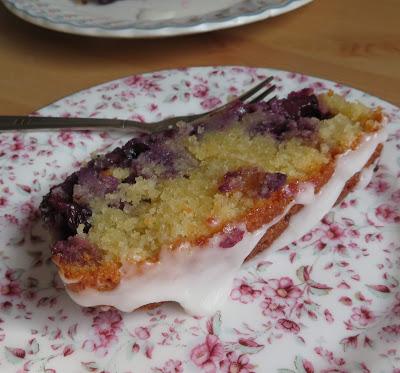 Blueberry & Almond Cake