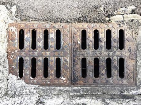 Your Best Guide to Unblocking an External Drain in Your Property