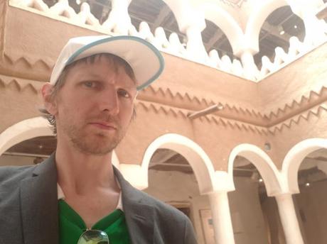 Backpacking in Saudi Arabia: Touring The Walled Mud City of Shaqra Backpacking in Saudi Arabia: Touring The Walled Mud City of Shaqra
