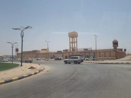 Backpacking in Saudi Arabia: Touring The Walled Mud City of Shaqra Backpacking in Saudi Arabia: Touring The Walled Mud City of Shaqra