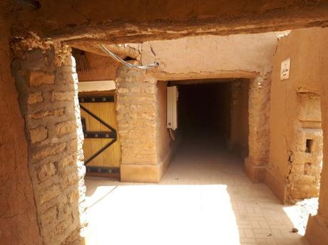 Backpacking in Saudi Arabia: Touring The Walled Mud City of Shaqra Backpacking in Saudi Arabia: Touring The Walled Mud City of Shaqra