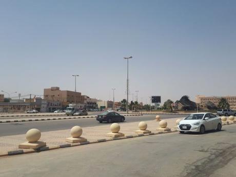 Backpacking in Saudi Arabia: Touring The Walled Mud City of Shaqra Backpacking in Saudi Arabia: Touring The Walled Mud City of Shaqra