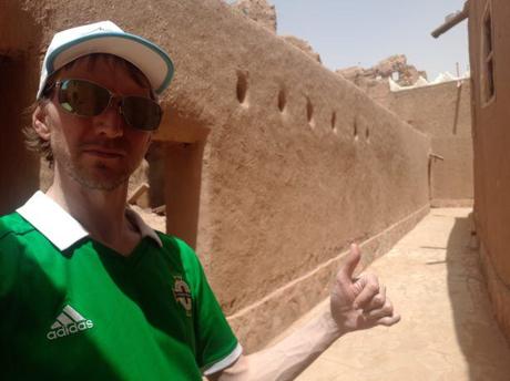 Backpacking in Saudi Arabia: Touring The Walled Mud City of Shaqra Backpacking in Saudi Arabia: Touring The Walled Mud City of Shaqra