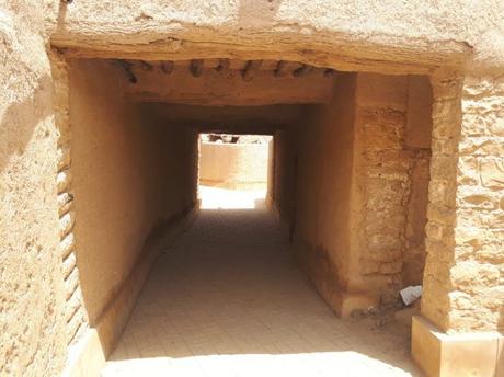 Backpacking in Saudi Arabia: Touring The Walled Mud City of Shaqra Backpacking in Saudi Arabia: Touring The Walled Mud City of Shaqra