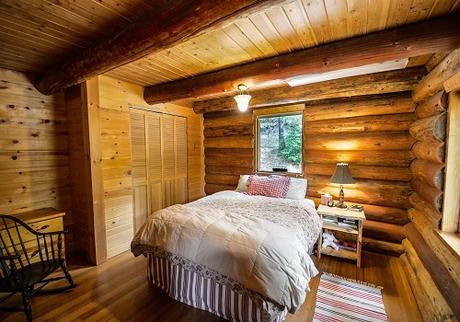 girls room made of logs