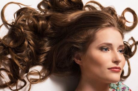 The Best Texturizing Spray For Fine Hair