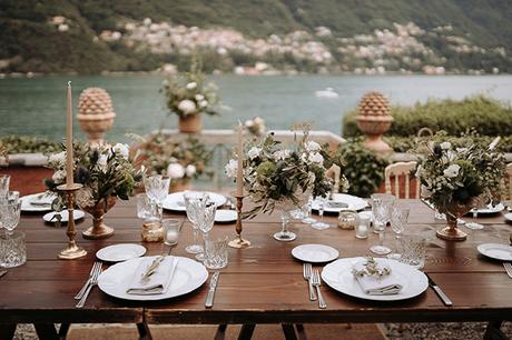 stylish-romantic-wedding-italy-wonderful-floral-arrangements_27