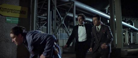 Timothy Dalton’s Shawl-Collar Dinner Jacket in The Living Daylights Timothy Dalton’s Shawl-Collar Dinner Jacket in The Living Daylights