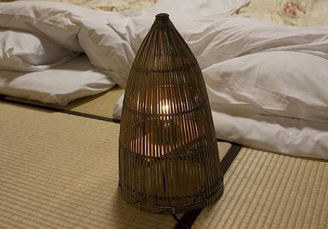 japanese futon with native lamp