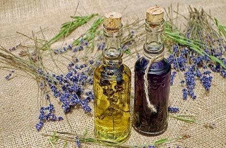 Best Essential Oils for Health (Top 10)