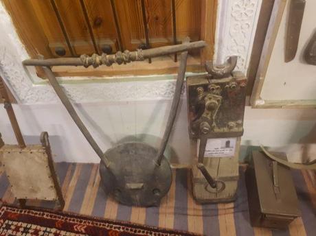 Backpacking in Saudi Arabia: Touring Ushaiqer Town, Basically a Museum in a Guy’s House! Backpacking in Saudi Arabia: Touring Ushaiqer Town, Basically a Museum in a Guy’s House!