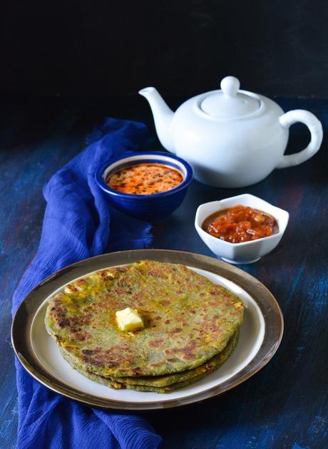 Palak Paneer Paratha Recipe, How To make Palak Paneer Paratha