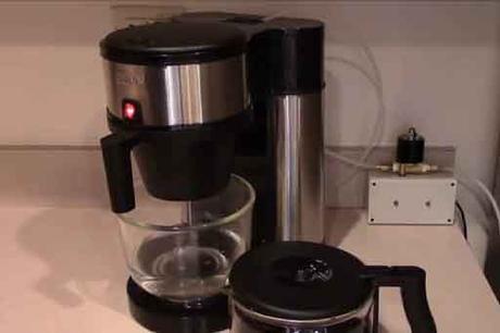 BUNN NHS Velocity Brew 10-cup Home Coffee Brewer Review 2020 BUNN NHS Velocity Brew 10-cup Home Coffee Brewer Review 2020