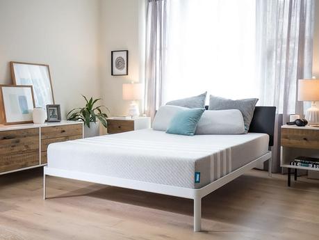 Leesa queen memory foam mattress