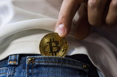 How Blockchain and Cryptocurrencies are Changing the Fabric of Fashion