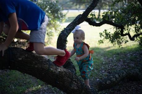 6 Best Outdoor Games for Kids for a Healthy Growth