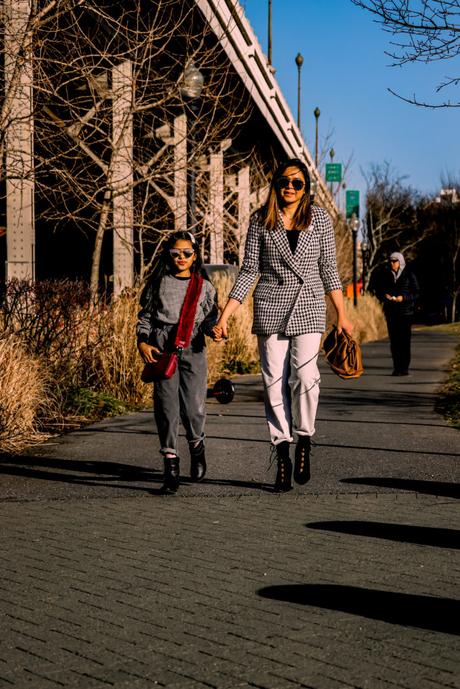 MOMMY AND ME PHOTOSHOOT- How to make it a success MOMMY AND ME PHOTOSHOOT- How to make it a success