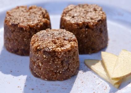 raw spice cakes