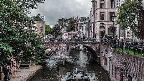 The Ultimate Amsterdam Travel Guide