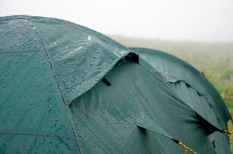 Reasons to Waterproof a Tent