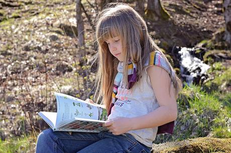 Image: Child Reading, by Petra/Pezibear on Pixaby
