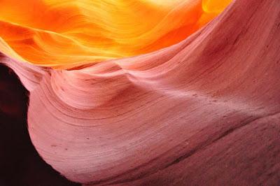 ANTELOPE CANYON, ARIZONA, October 2019: A Natural Wonder of Light and Color, Guest post by Caroline Hatton