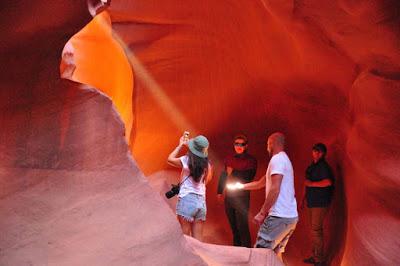 ANTELOPE CANYON, ARIZONA, October 2019: A Natural Wonder of Light and Color, Guest post by Caroline Hatton