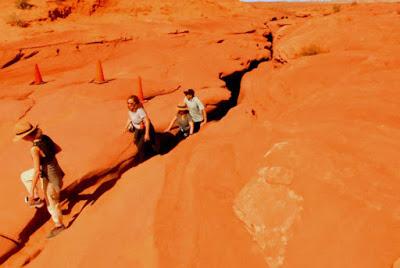 ANTELOPE CANYON, ARIZONA, October 2019: A Natural Wonder of Light and Color, Guest post by Caroline Hatton