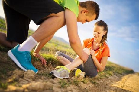 Have a Sports Injury – Here’s When to See a Sports Medicine Doctor