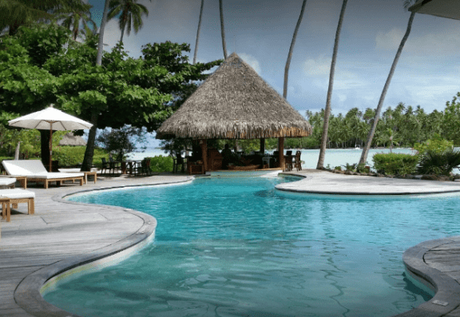 Top 10 Best Overwater Bungalows In Bora Bora