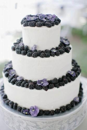 18 beautiful buttercream wedding cakes 10