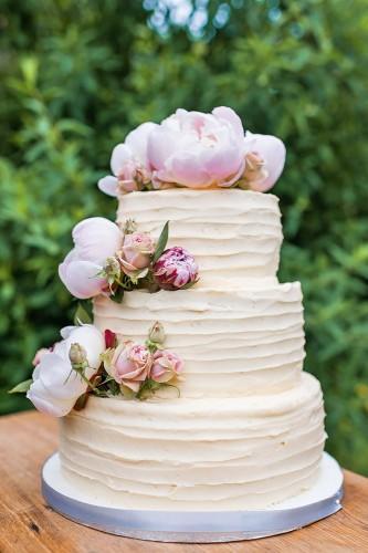 buttercream wedding cake 1