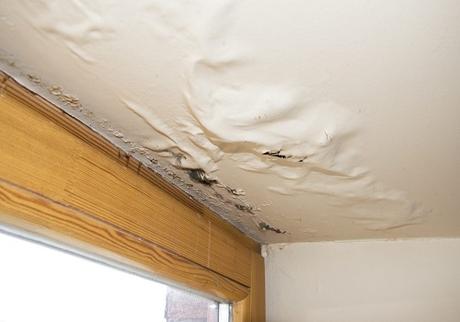 Flood damage restoration – How to identify water damage at your home?