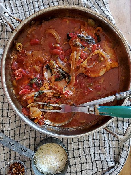 easy one skillet margharita chicken