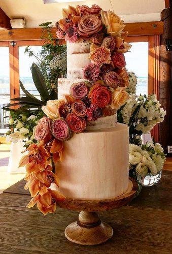 wedding cake 2019 flower casacade on cake kissmycakesaustralia