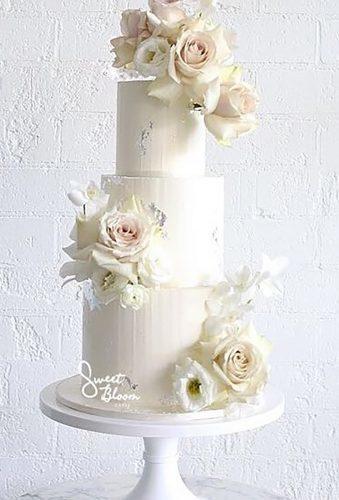 wedding cake 2019 total white cake sweetbloomcakes