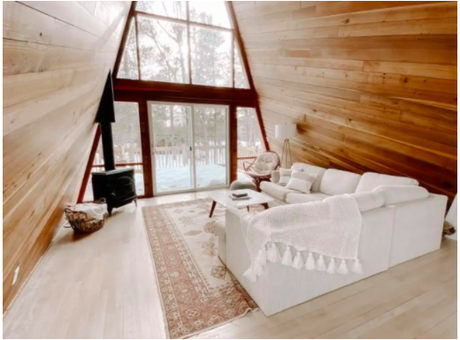 This New Minnesota Airbnb A-Frame Looks Unbelievably Cozy