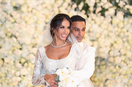 Luxurious blooming wedding in white hues | Janaina & Imran