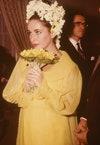 Liz Taylor yellow wedding dress for the wedding with Richard Burton