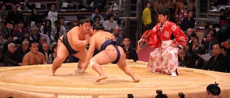 young Sumo wrestler dies of Corona
