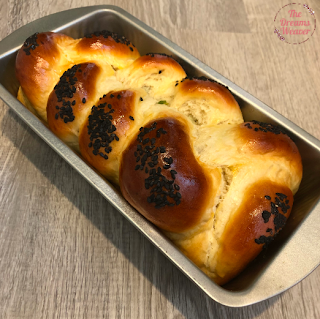 Scallion Challah ~ The Dreams Weaver