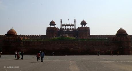 ~the famed Red Fort - 'lal Qila' ~the famed Red Fort - 'lal Qila'
