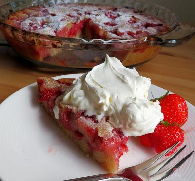 Strawberry Cake Pie